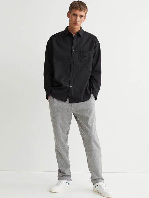 

H&M Men Grey Solid Pima Cotton Joggers