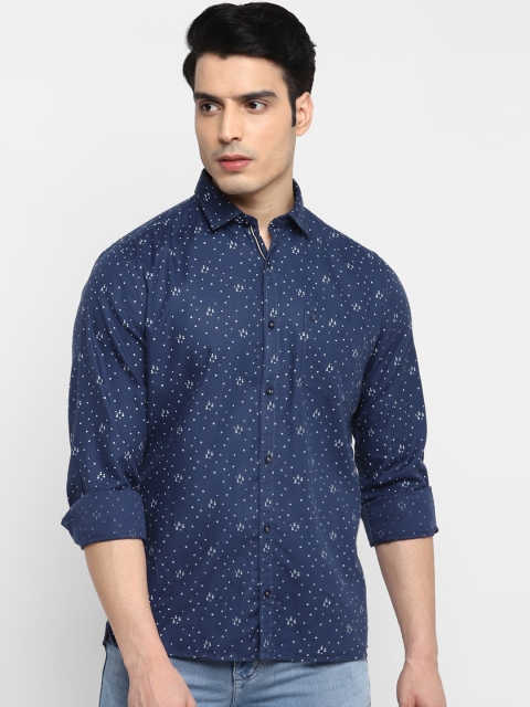 

Turtle Men Blue Slim Fit Opaque Printed Casual Shirt