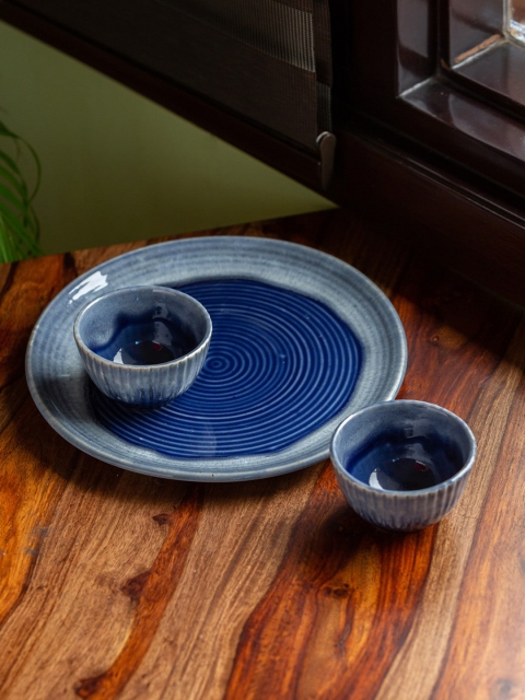 

ExclusiveLane Blue Set of 3 Ceramic Glossy Dinner Plate with Bowls