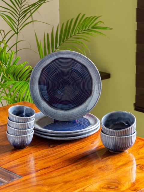 

ExclusiveLane Blue Set of 10 Pieces Ceramic Glossy Dinner Set