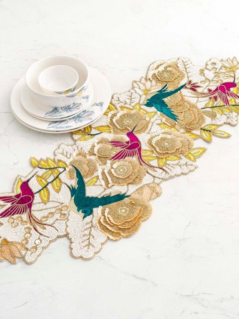 

Home Centre Gold-Toned & Green Beaded Glass Table Runner