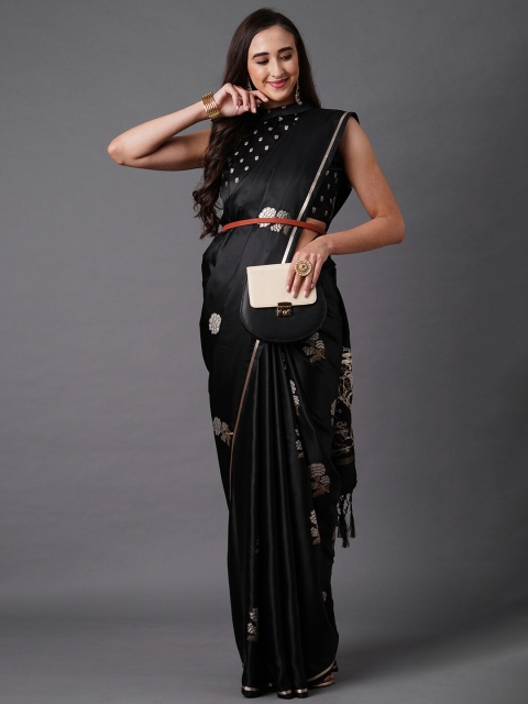

Mitera Black & Gold-Toned Floral Silk Blend Banarasi Saree