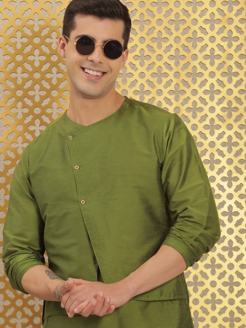 

Ode by House of Pataudi Men Olive Green Solid Festive Kurta