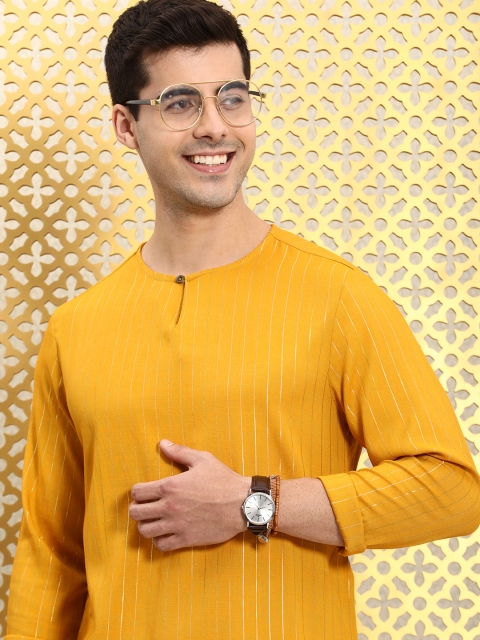 

Ode by House of Pataudi Men Yellow Striped Round Neck Straight Kurta