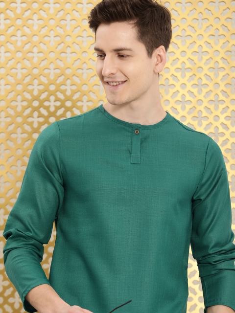 

Ode by House of Pataudi Men Teal Blue Solid Rozana Mandarian Collar Kurta