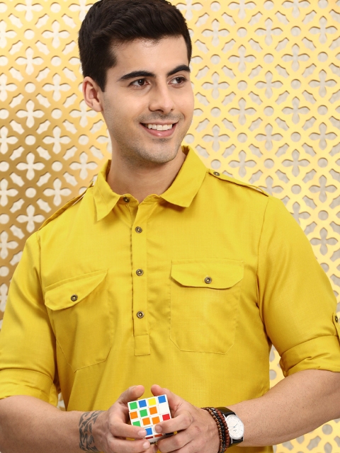 

Ode by House of Pataudi Men Yellow Solid Pathani Style Kurta