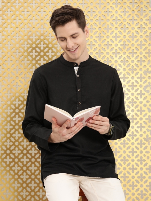 

Ode by House of Pataudi Men Black Solid Regular Kurta