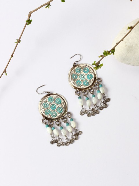 

SANGEETA BOOCHRA Silver-Plated Silver-Toned & Green Contemporary Drop Earrings