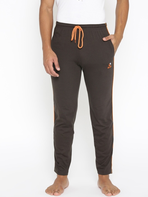 

PORTBLAIR Men Brown Solid Lounge Pants