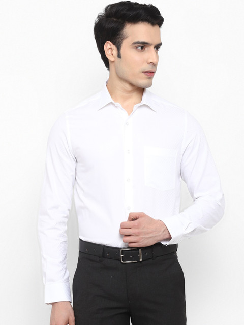 

Turtle Men White Slim Fit Opaque Formal Shirt