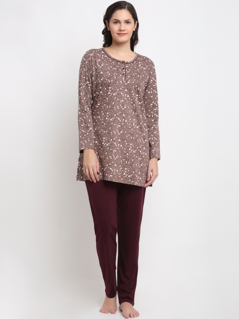 

Kanvin Women Camel Brown Printed Nightsuit