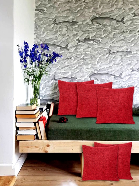 

XOXO Design Red Solid Set of 5 Jute Cushion Covers