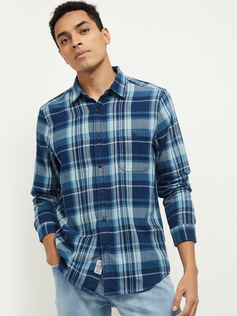 

max Men Blue & White Slim Fit Opaque Checked Pure Cotton Casual Shirt
