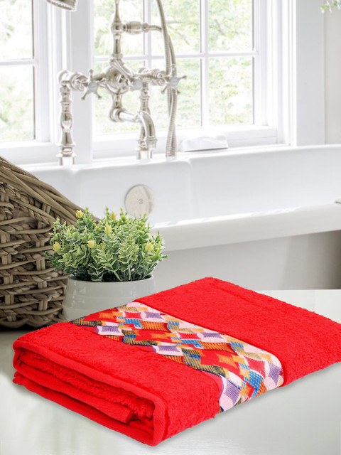

BOMBAY DYEING Red & Orange Solid 400 GSM Cotton Bath Towel