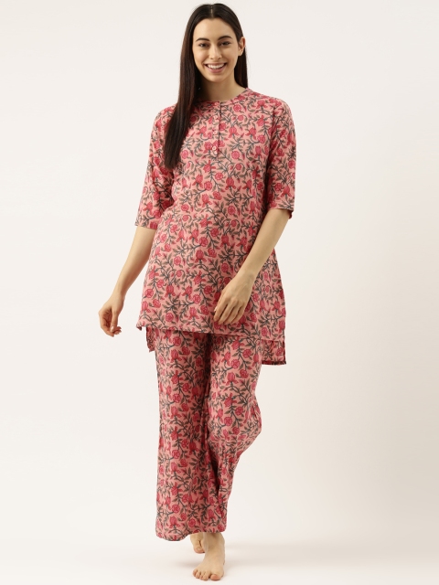 

Clt s Women Peach-Coloured Printed Night suit