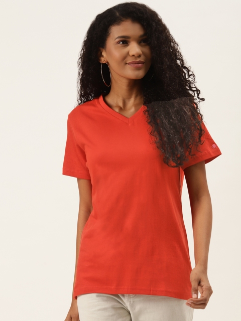 

PRINTOCTOPUS Women Red V-Neck Pure Cotton Solid T-shirt