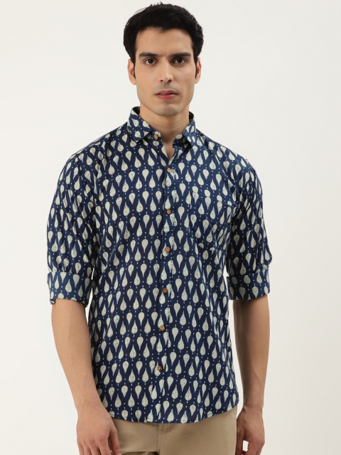 

FERANOID Men Blue Opaque Cotton Printed Casual Shirt