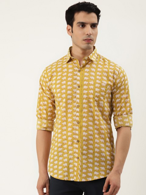 

FERANOID Men Yellow Opaque Elephant Printed Casual Shirt