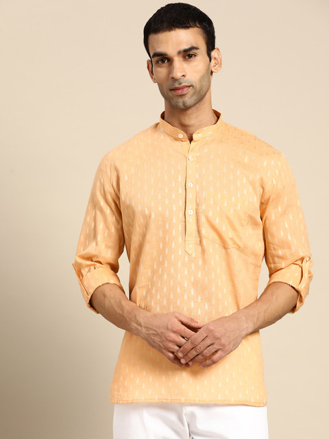 

RAJUBHAI HARGOVINDAS Men Cream-Coloured Ethnic Motifs Dobby Kurta