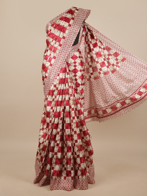 

Pothys Beige & Coral Checked Saree