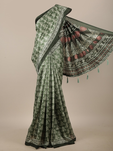 

Pothys Green & White Floral Printed Cotton Blend Saree