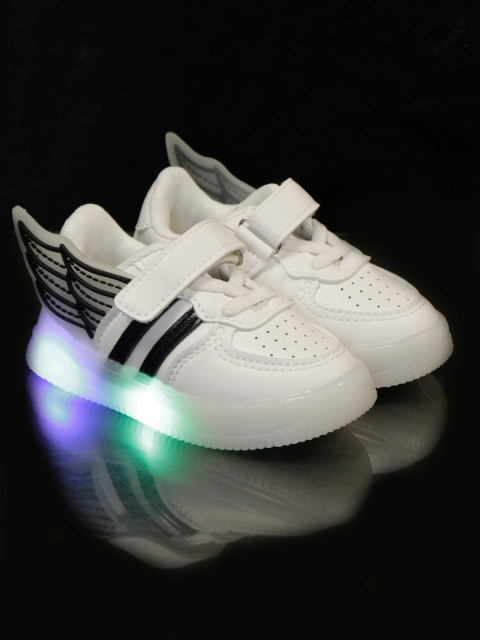 

PASSION PETALS Kids White Perforations LED Sneakers
