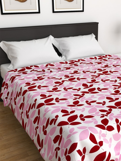 

Home Centre Maroon & Pink Floral Printed Mild Winter Double Bed Dohar