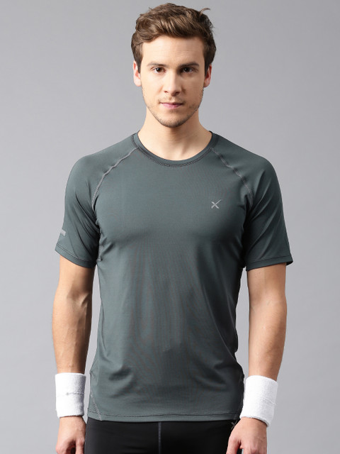 

HRX by Hrithik Roshan Men Charcoal Grey Solid Round Neck Active Training RAPID-DRY T-shirt