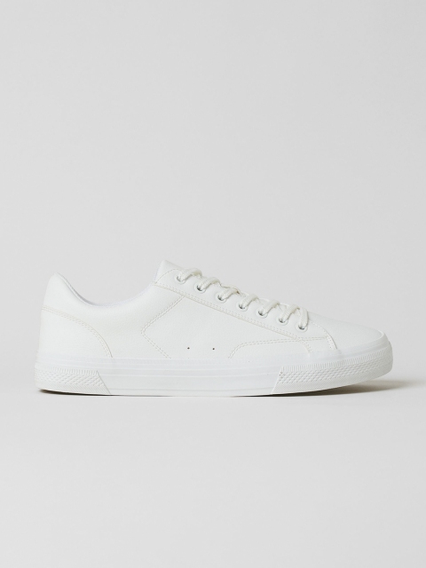 

H&M Men White Solid Imitation Leather Sneakers