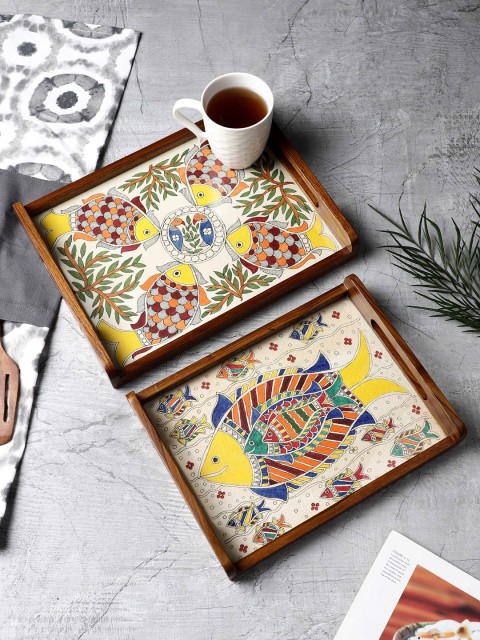 

VarEesha Set Of 2 Brown & Yellow Printed Teak Wood Serving Trays