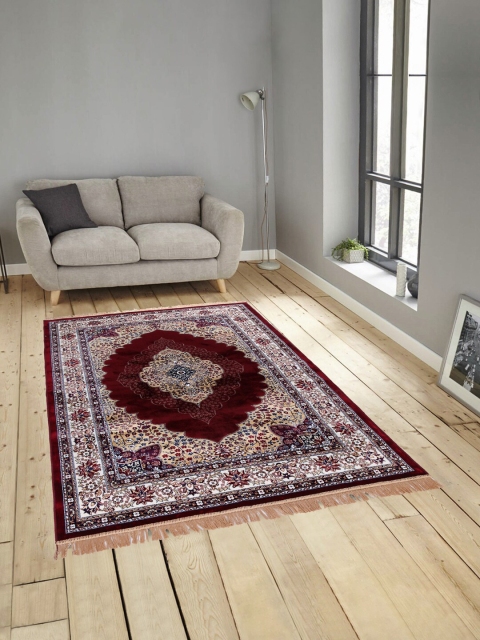 

Arrabi Maroon & White Ethnic Motifs Printed Shaggy Carpet