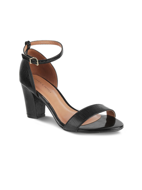 

LEMON & PEPPER Black Ankle Loop Block Sandals with Buckles