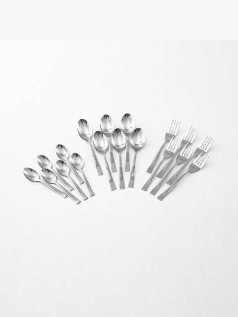

Home Centre 18 pieces Stainless Steel Cutlery Set, Silver