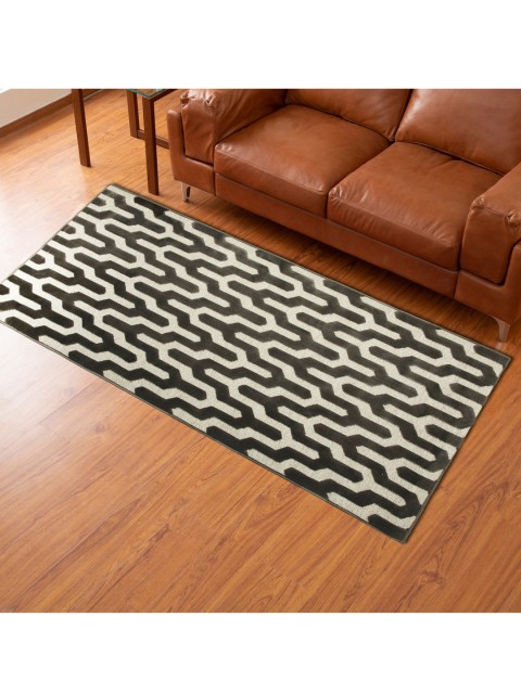 

Home Centre Brown & Cream Geometric Patterned Rectangular Anti-Skid Carpet