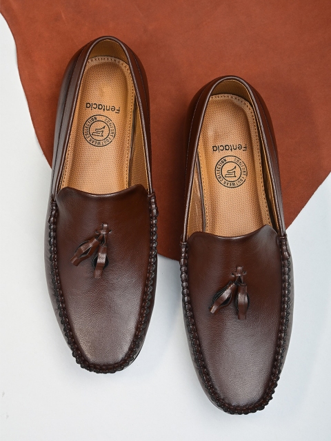 

Fentacia Men Brown Tassel Loafers