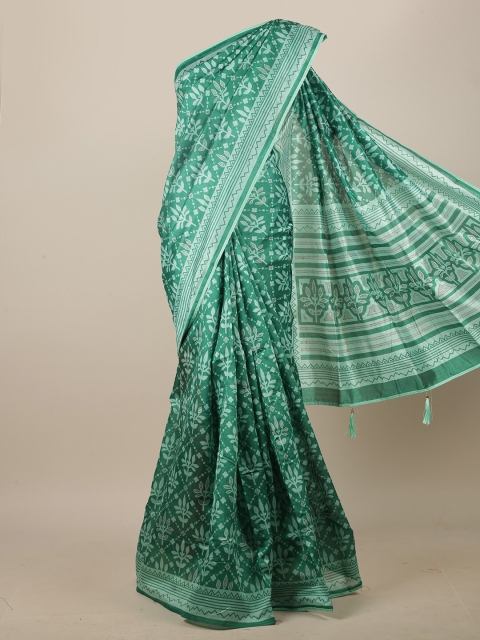 

Pothys Green & White Ethnic Motifs Printed Beads & Stones Cotton Blend Saree