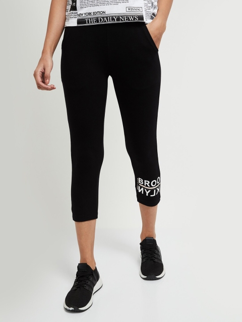 

max Women Black & White Printed Slim Fit Tights