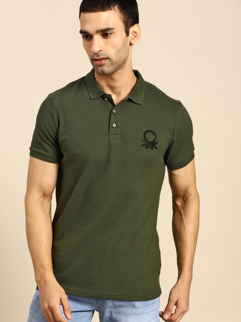 

United Colors of Benetton Men Olive Green Pure Cotton Solid Polo Collar Applique Pure Cotton T-shirt