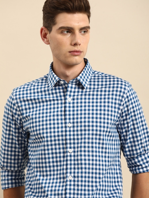 

United Colors of Benetton Men Blue & White Slim Fit Gingham Checked Cotton Casual Shirt
