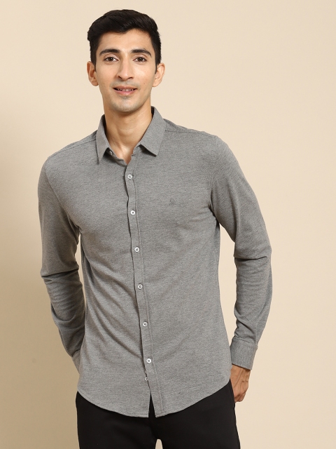 

United Colors of Benetton Men Grey Solid Slim Fit Knitted Casual Shirt