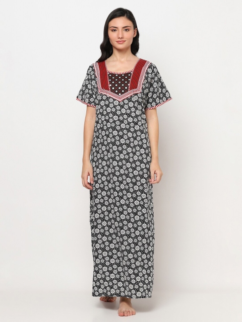 

TRUNDZ Black Printed Maxi Nightdress