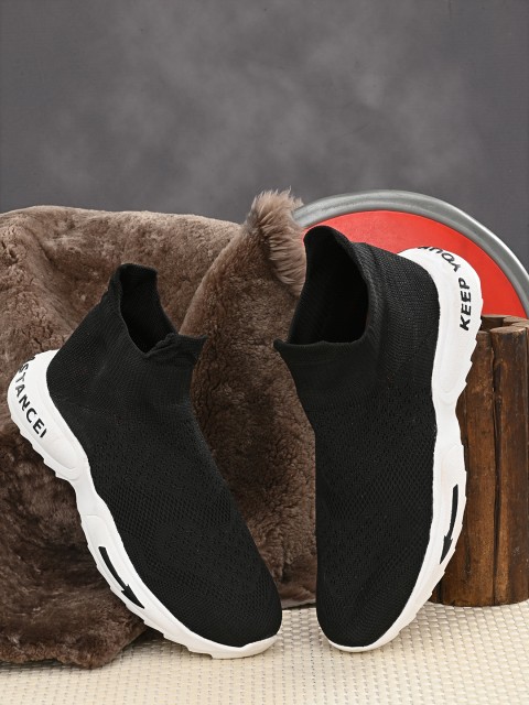 

AfroJack Men Black Woven Design Slip-On Sneakers