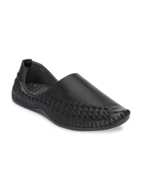 

AfroJack Men Black Woven Design Loafers