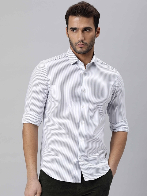 

RARE RABBIT Men White & Grey Slim Fit Opaque Vertical Striped Casual Shirt