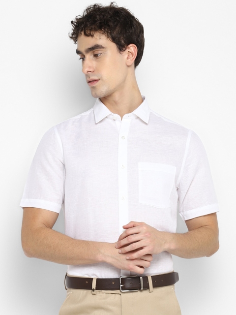 

Turtle Men White Opaque Casual Shirt