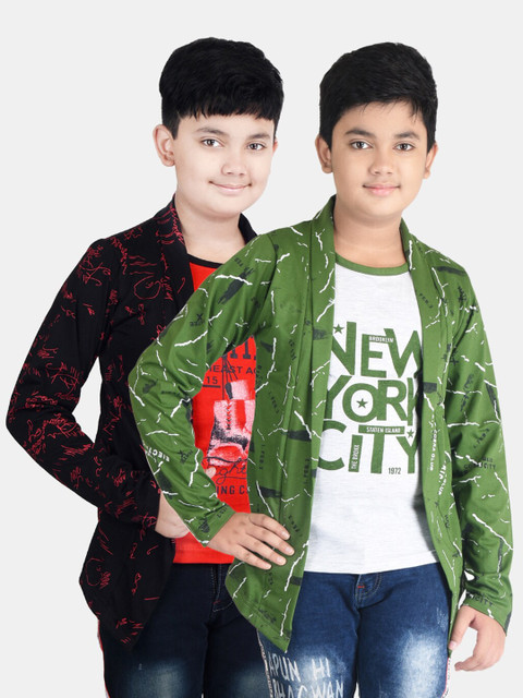 

Fabshio Boys Green & Black 2 Printed T-shirt