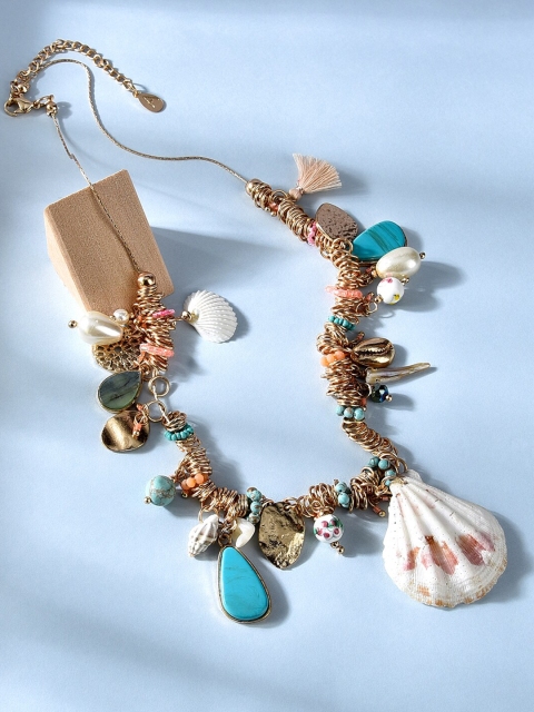 

Accessorize Women Gold-Toned & Multicolour Beaded Collar Necklace