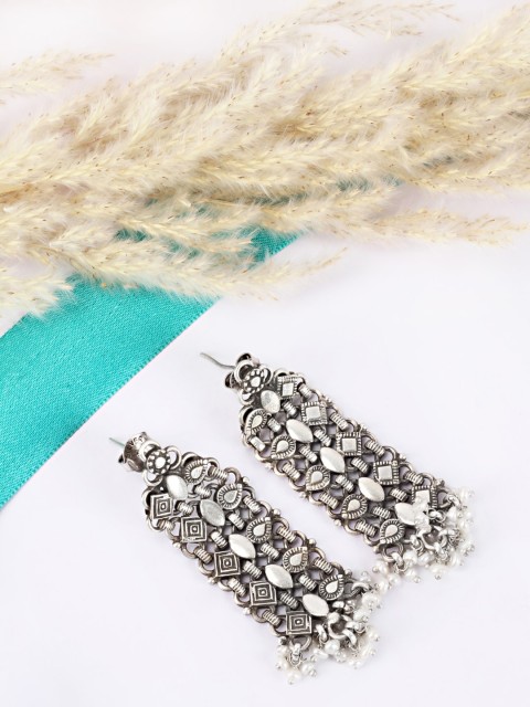 

SANGEETA BOOCHRA Silver-Toned Contemporary Studs Earrings