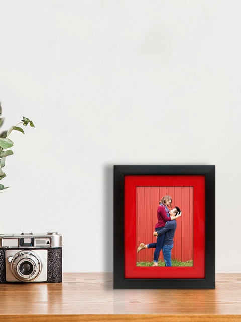 

WENS Black & Red Double Framing Synthetic Wood Table Photo Frame