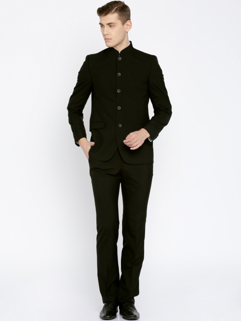 

Raymond Black Single-Breasted Contemporary Fit Suit